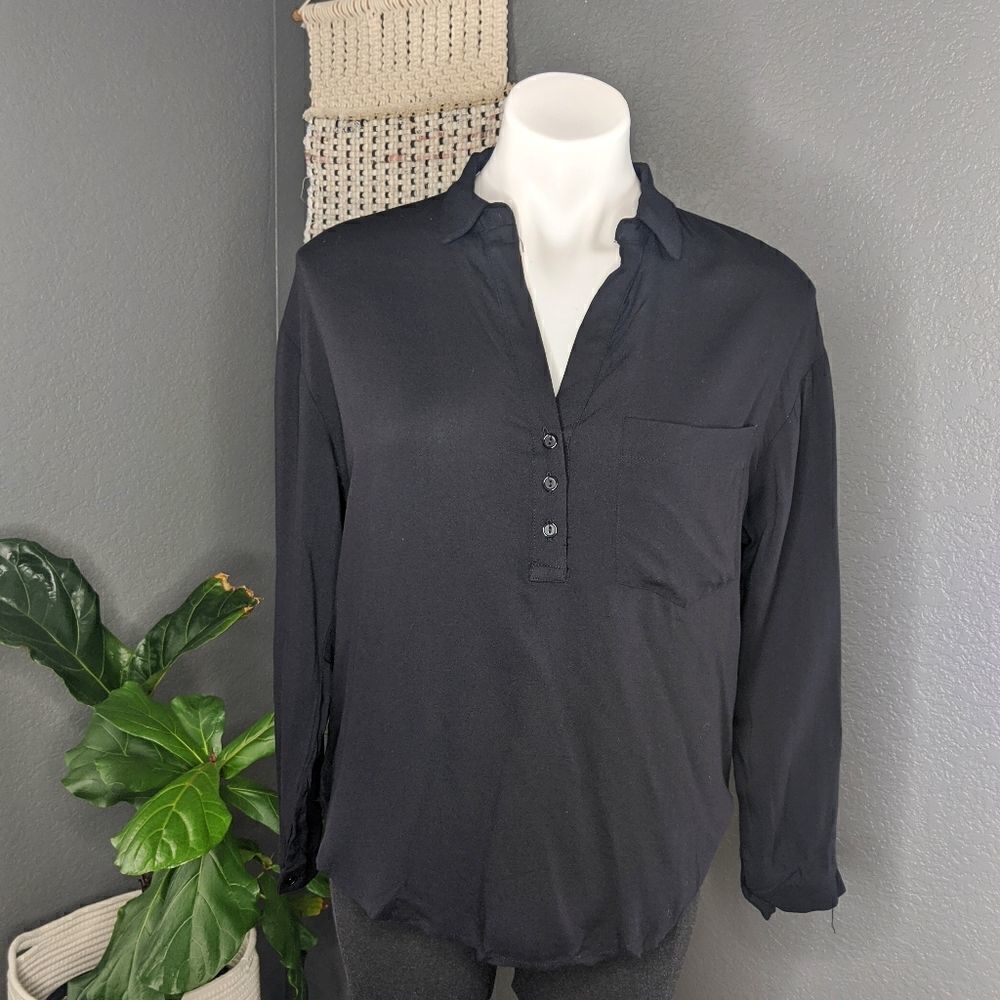 New Nordstrom Lush Black Collar Blouse